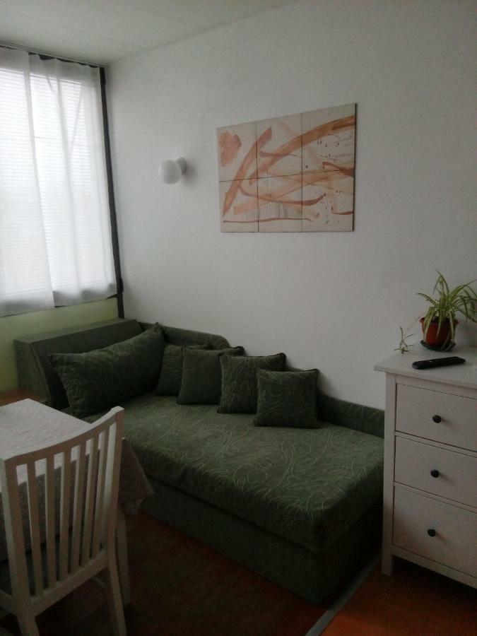 Студио Бижу Apartment Hisarya Luaran gambar